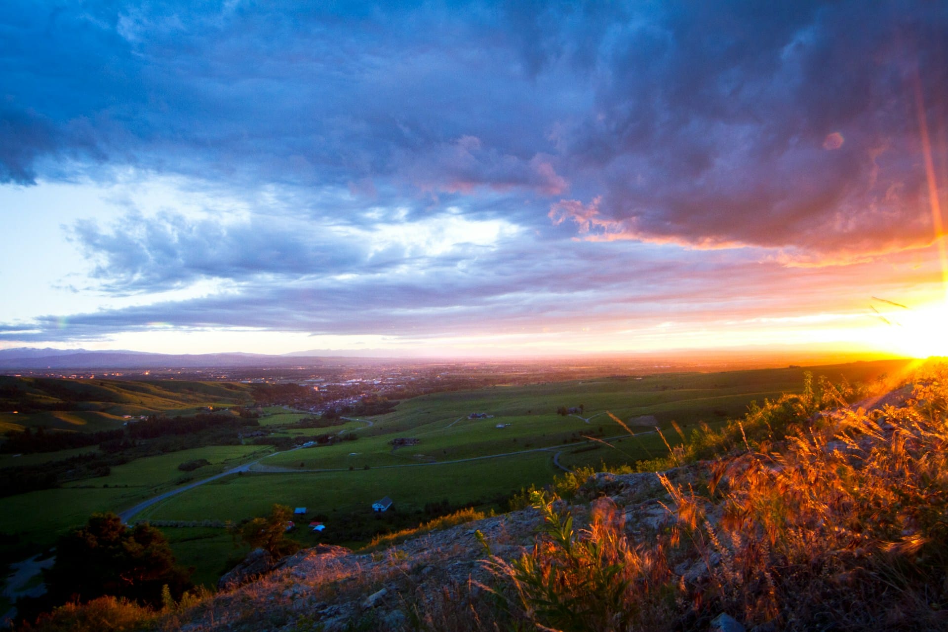 Sunset over the Gallatin Valley and Bozeman, Montana